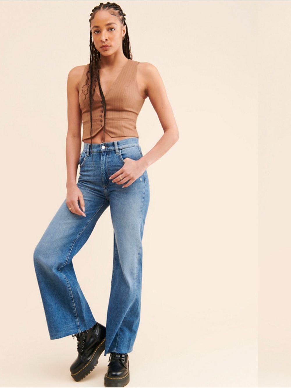 DL1961 Hepburn Wide-Leg Distressed Hem Jeans